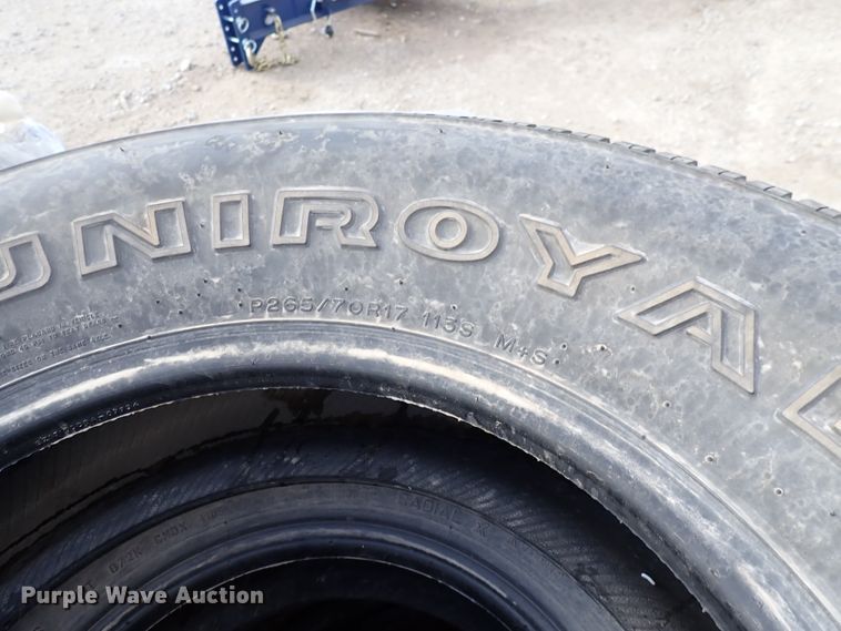 image for item JU9090 (17) tires