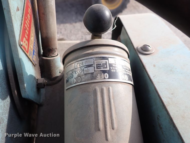 image for item JU9109 Brillant  metal cut-off saw