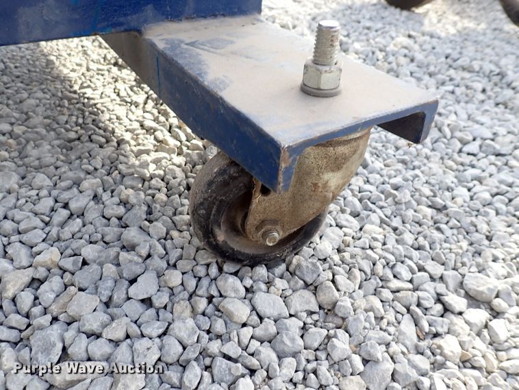 image for item JU9110 Goodyear 35418  motorcycle/ATV lift