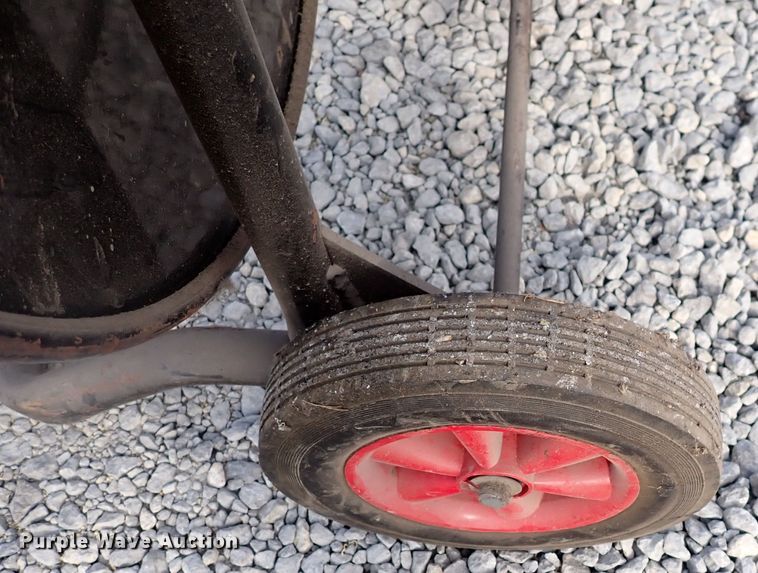 image for item JU9110 Goodyear 35418  motorcycle/ATV lift