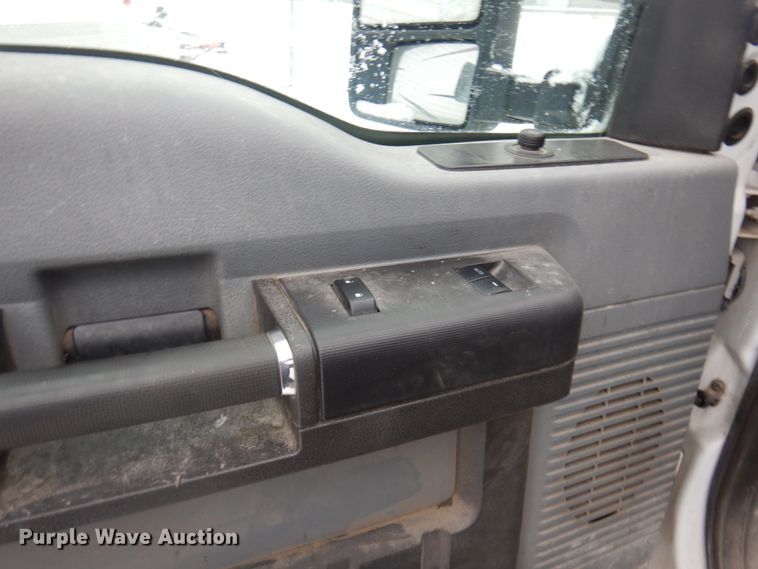 image for item JZ9783 2011 Ford F250 Super Duty  SuperCab pickup truck