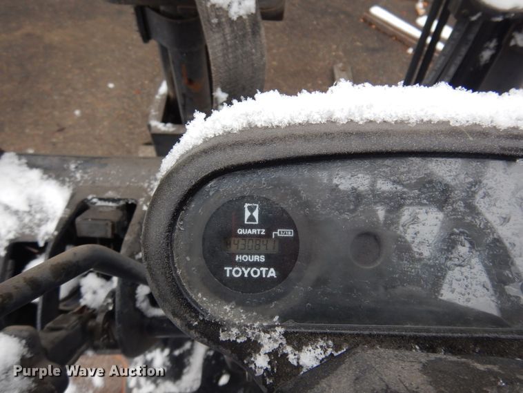 image for item JZ9784 Toyota 42-6FGCU25  forklift