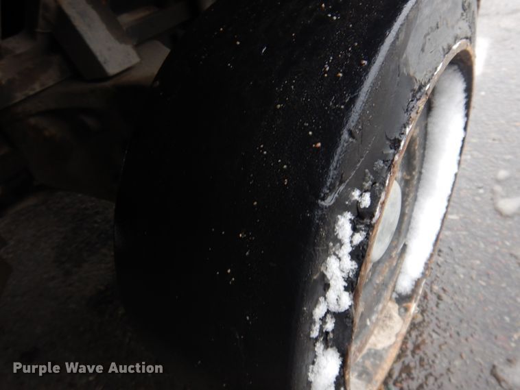 image for item JZ9784 Toyota 42-6FGCU25  forklift