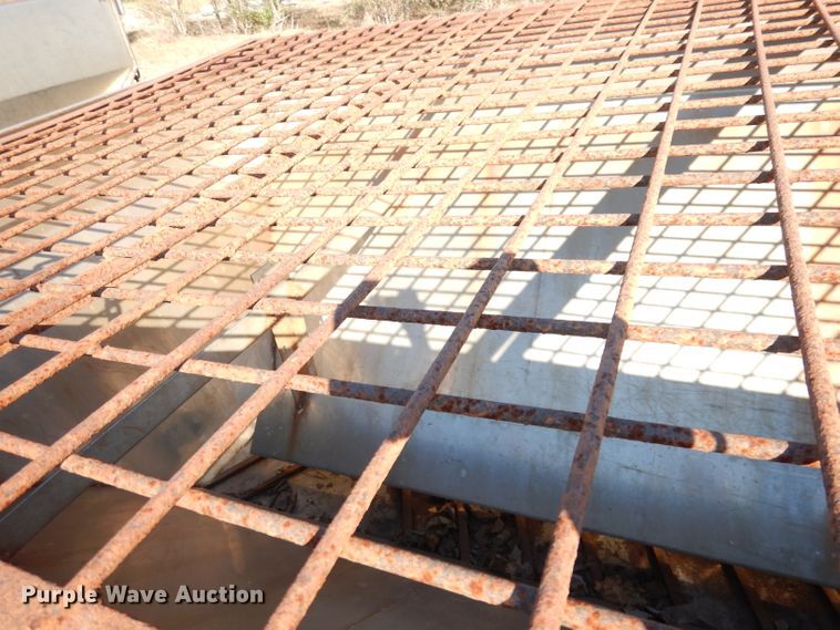 image for item KA9666 Hi-way Super P stainless steel spreader