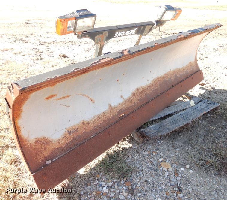 image for item KA9670 8'W snow plow