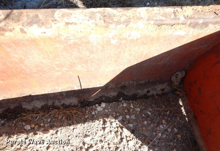 image for item KA9671 8'W skid steer box blade