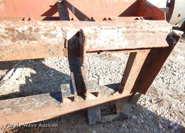 image for item KA9671 8'W skid steer box blade