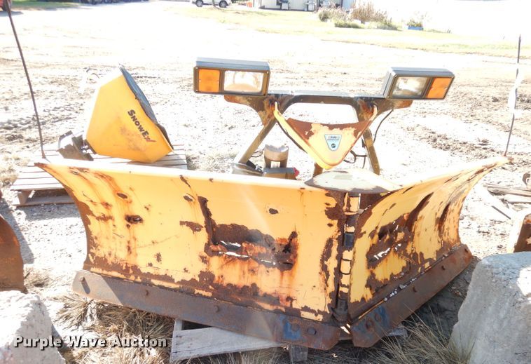image for item KA9674 Ez-V 8.5'W snow plow
