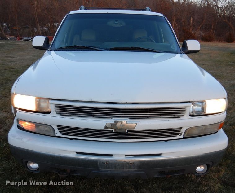 image for item KH9097 2003 Chevrolet Tahoe  SUV