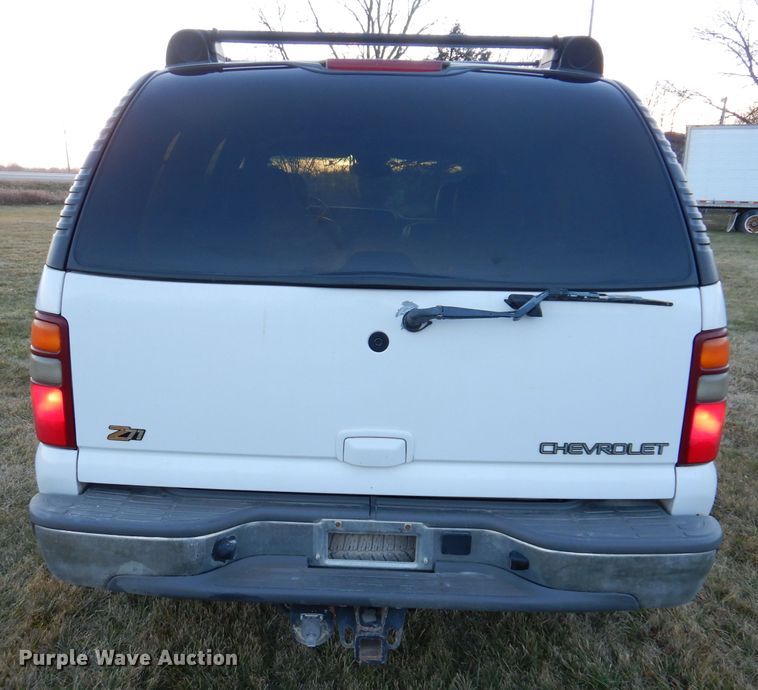 image for item KH9097 2003 Chevrolet Tahoe  SUV