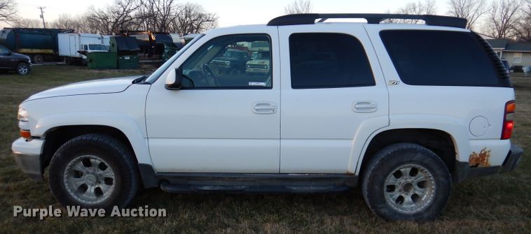 image for item KH9097 2003 Chevrolet Tahoe  SUV