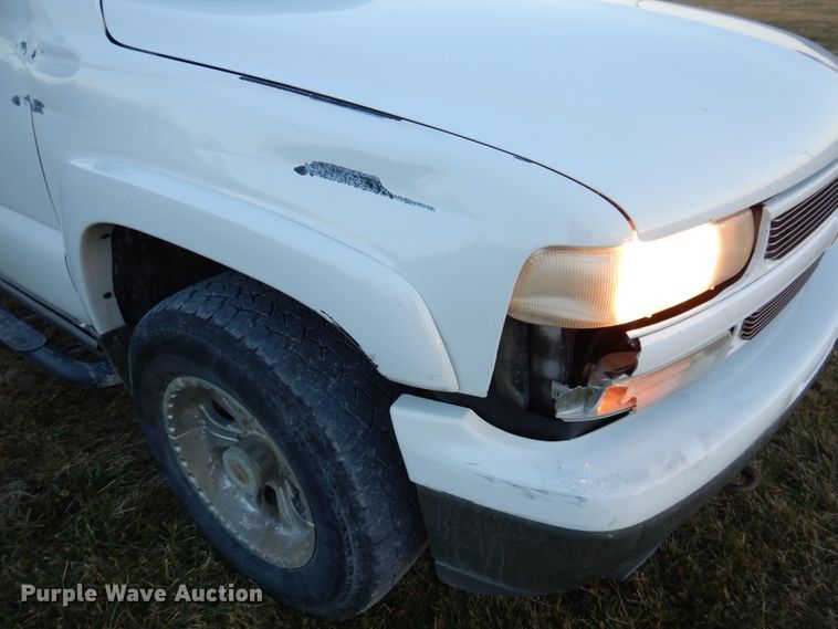 image for item KH9097 2003 Chevrolet Tahoe  SUV