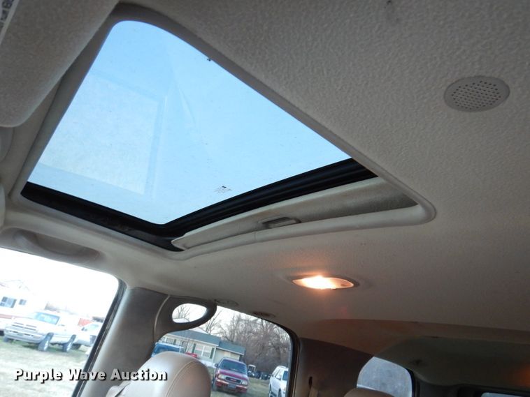 image for item KH9097 2003 Chevrolet Tahoe  SUV