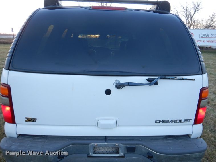 image for item KH9097 2003 Chevrolet Tahoe  SUV