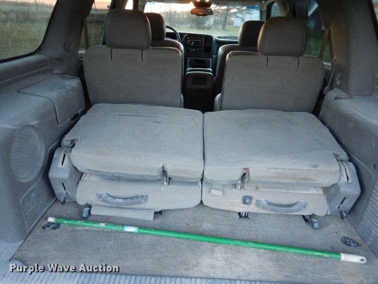 image for item KH9097 2003 Chevrolet Tahoe  SUV