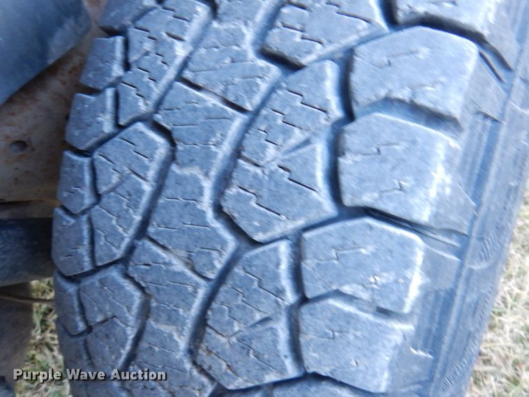 image for item KH9097 2003 Chevrolet Tahoe  SUV