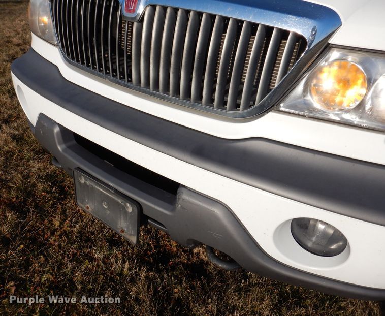 image for item KH9099 1998 Lincoln Navigator  SUV