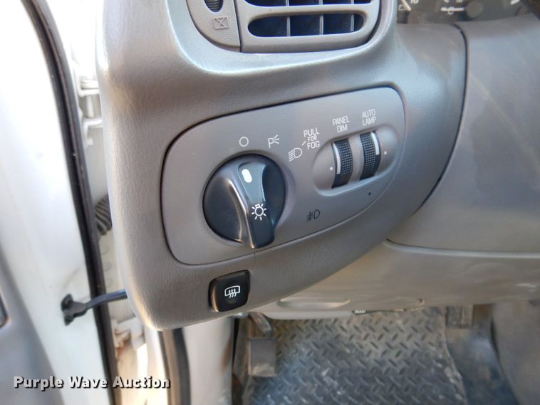 image for item KH9099 1998 Lincoln Navigator  SUV