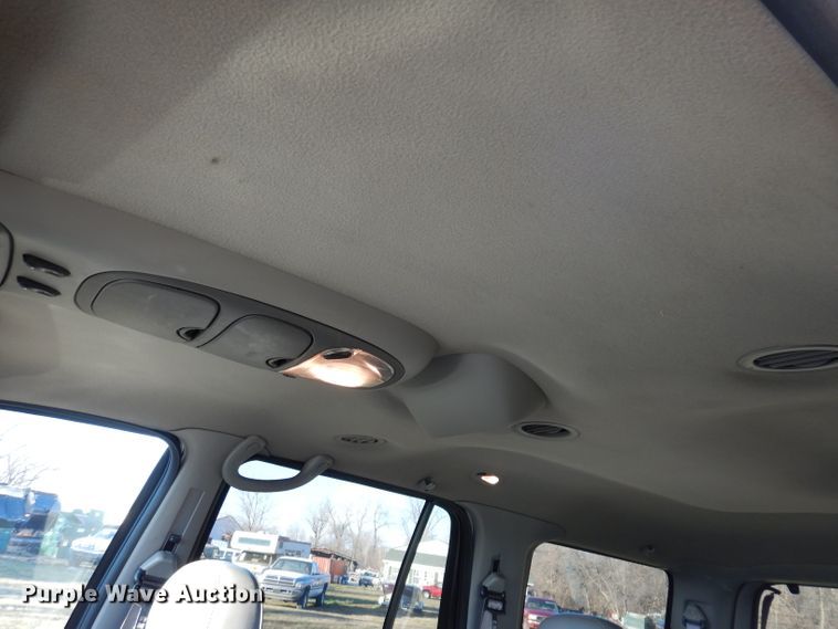 image for item KH9099 1998 Lincoln Navigator  SUV