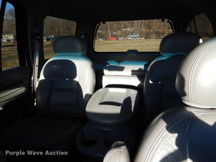 image for item KH9099 1998 Lincoln Navigator  SUV