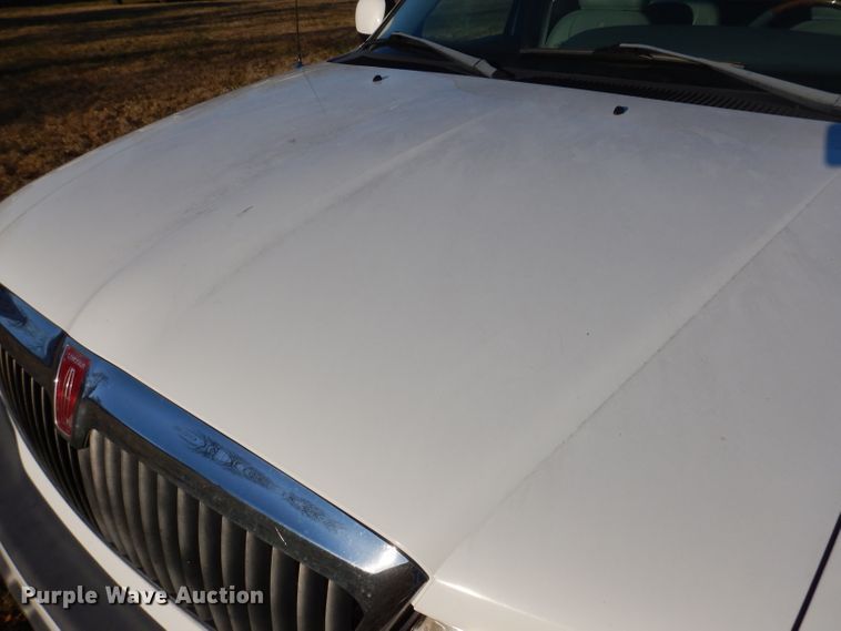 image for item KH9099 1998 Lincoln Navigator  SUV