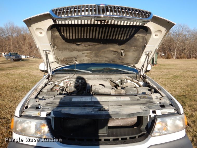 image for item KH9099 1998 Lincoln Navigator  SUV