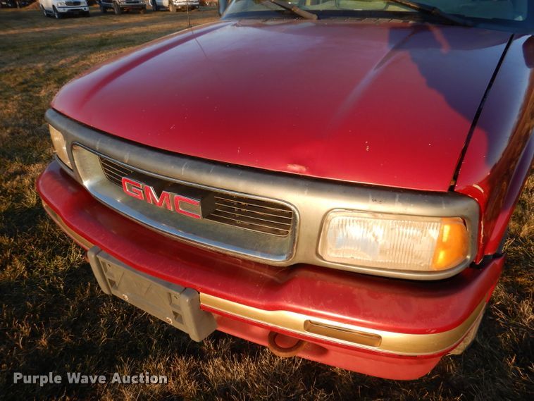 image for item KH9100 1997 GMC Jimmy SLT  SUV