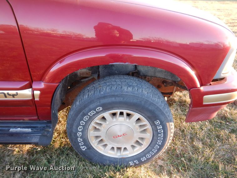 image for item KH9100 1997 GMC Jimmy SLT  SUV