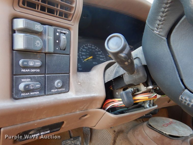 image for item KH9100 1997 GMC Jimmy SLT  SUV