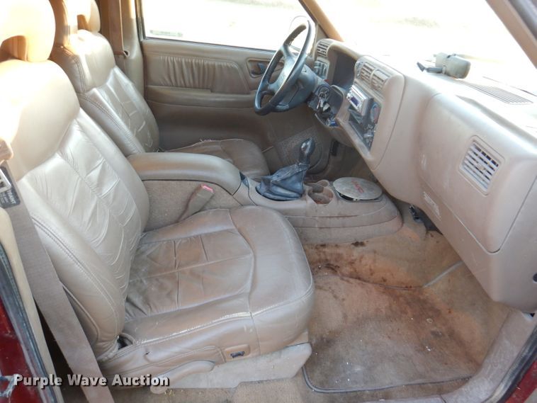 image for item KH9100 1997 GMC Jimmy SLT  SUV