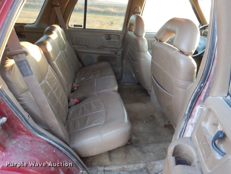 image for item KH9100 1997 GMC Jimmy SLT  SUV