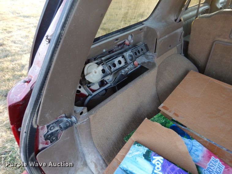 image for item KH9100 1997 GMC Jimmy SLT  SUV