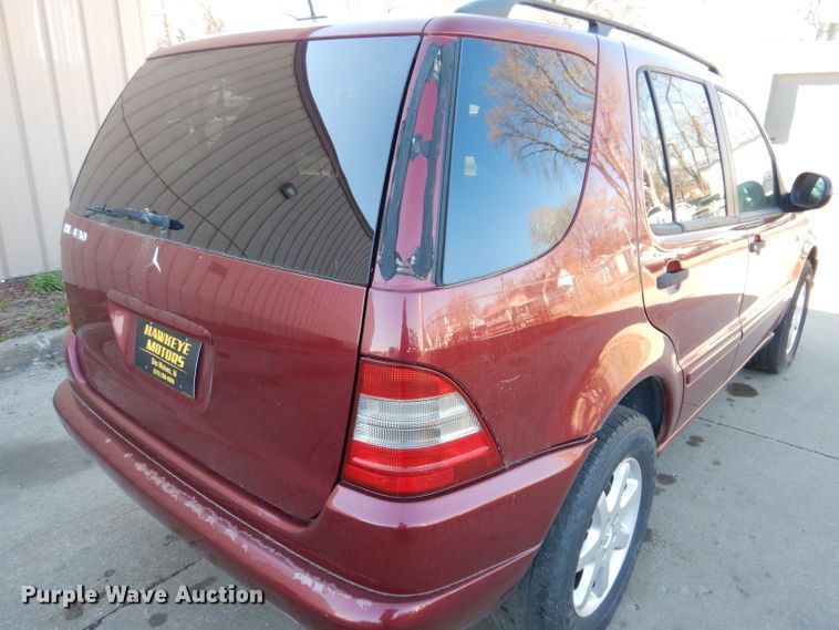 image for item KH9109 2000 Mercedes Benz ML430  SUV