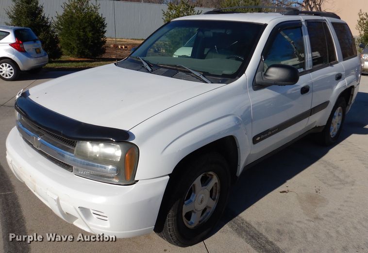 image for item KH9110 2003 Chevrolet TrailBlazer LS  SUV
