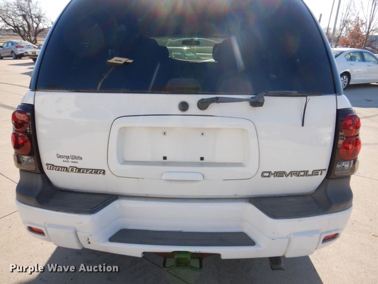 image for item KH9110 2003 Chevrolet TrailBlazer LS  SUV