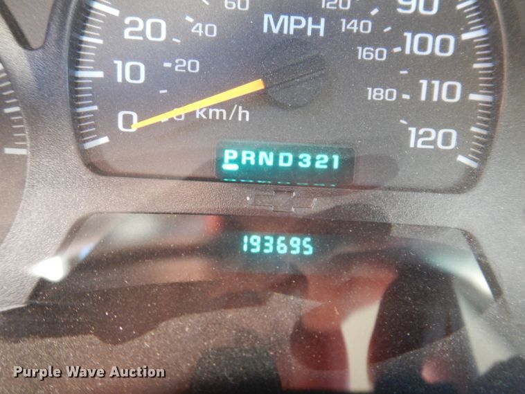 image for item KH9110 2003 Chevrolet TrailBlazer LS  SUV