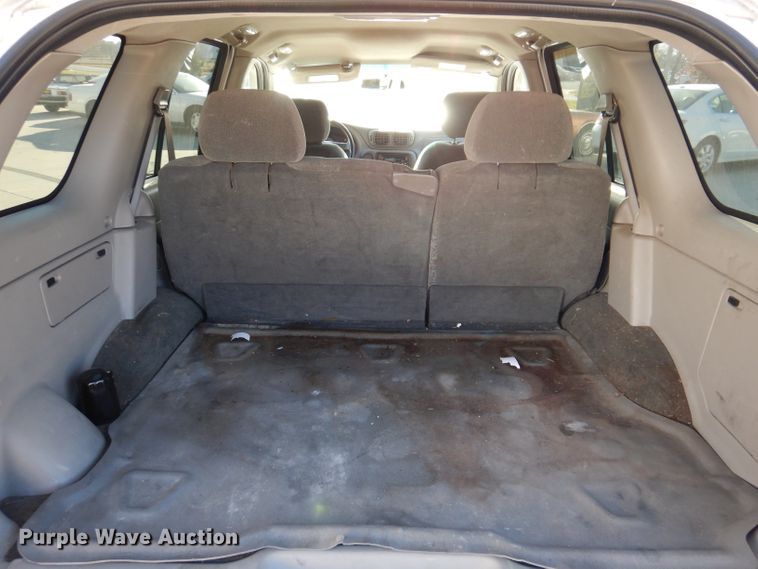 image for item KH9110 2003 Chevrolet TrailBlazer LS  SUV