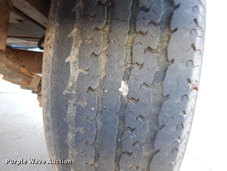 image for item KH9113 2004 Wood Chuck Chipper 12A  wood chipper