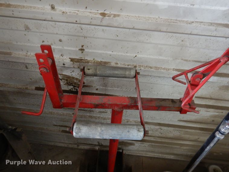 image for item KH9139 Tire handling equipment