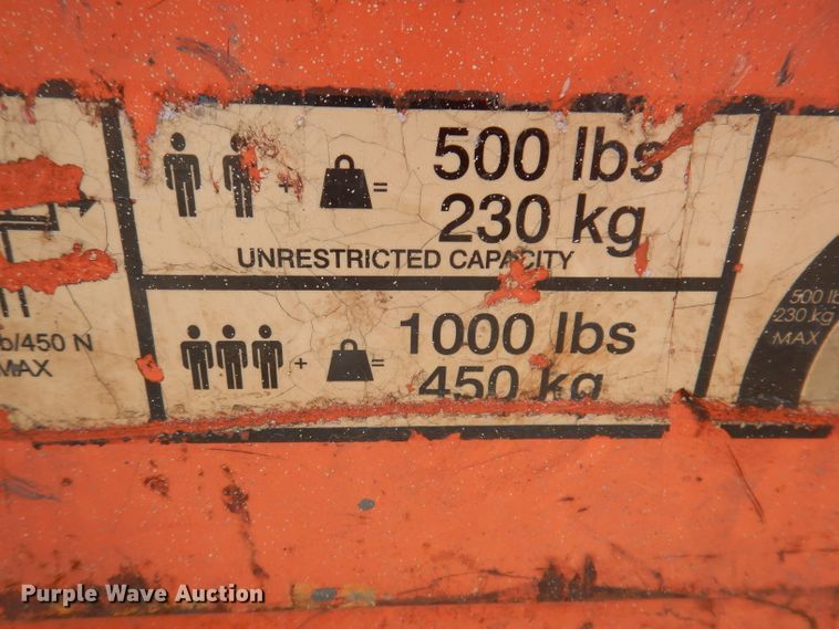 image for item KH9143 2005 JLG 400S  boom lift