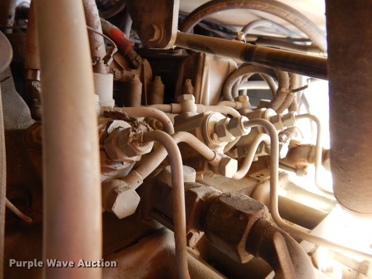 image for item KH9143 2005 JLG 400S  boom lift