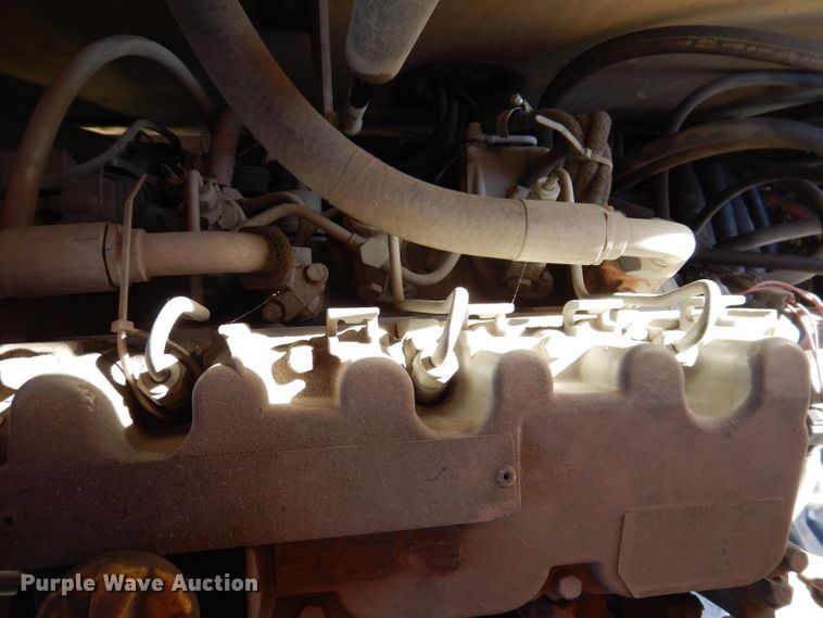 image for item KH9143 2005 JLG 400S  boom lift