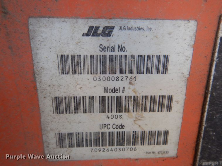 image for item KH9143 2005 JLG 400S  boom lift