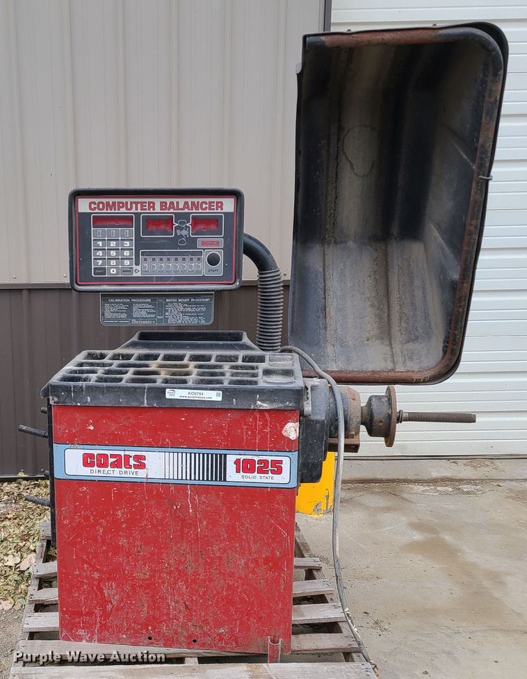 image for item KO9794 Coats 1025  wheel balancer