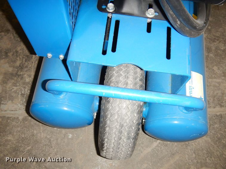 image for item KR9995 Jenny  air compressor