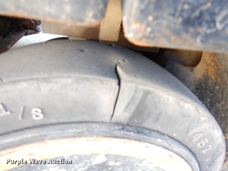 image for item KS9055 Toyota 5FGC25  forklift