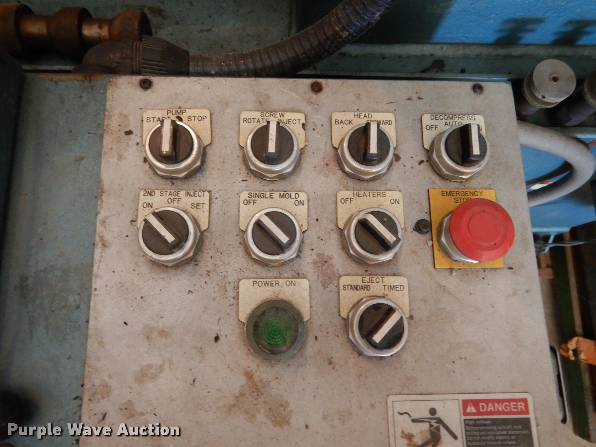 1993 Jaco IV75S milling machine in Wellsville, MO Item DE7465 sold