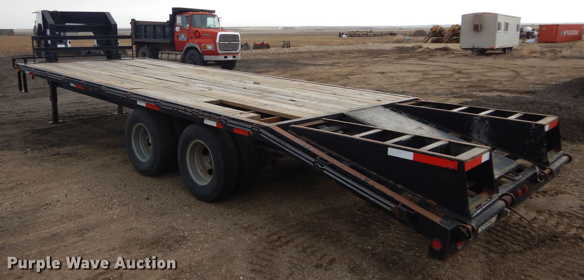 2008 Kearney equipment trailer in Pierre, SD Item DK3291 sold Purple Wave