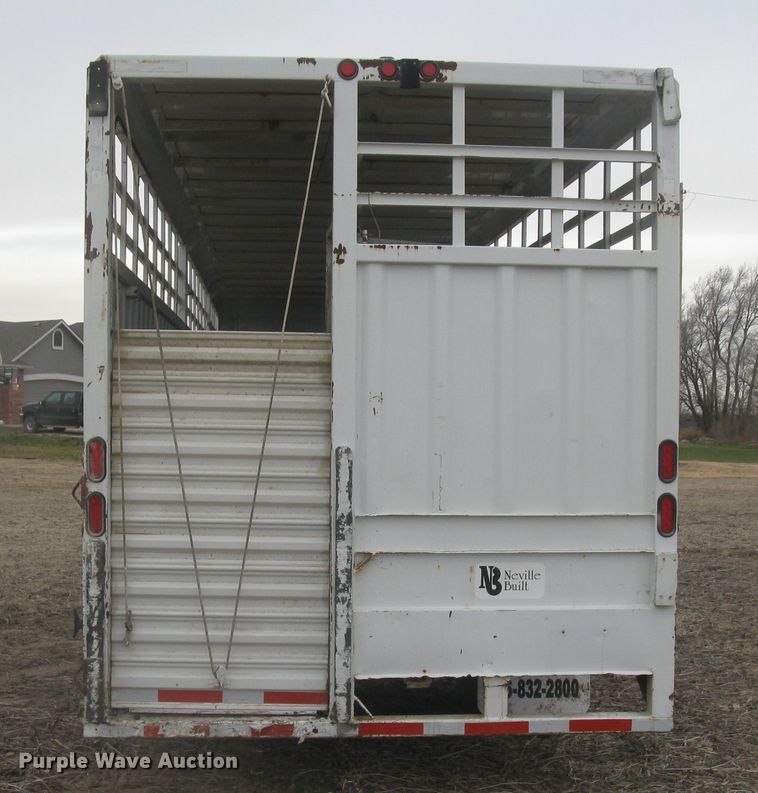 image for item DG5325 2001 Neville  livestock trailer