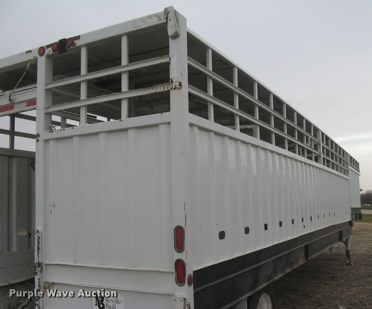 image for item DG5325 2001 Neville  livestock trailer